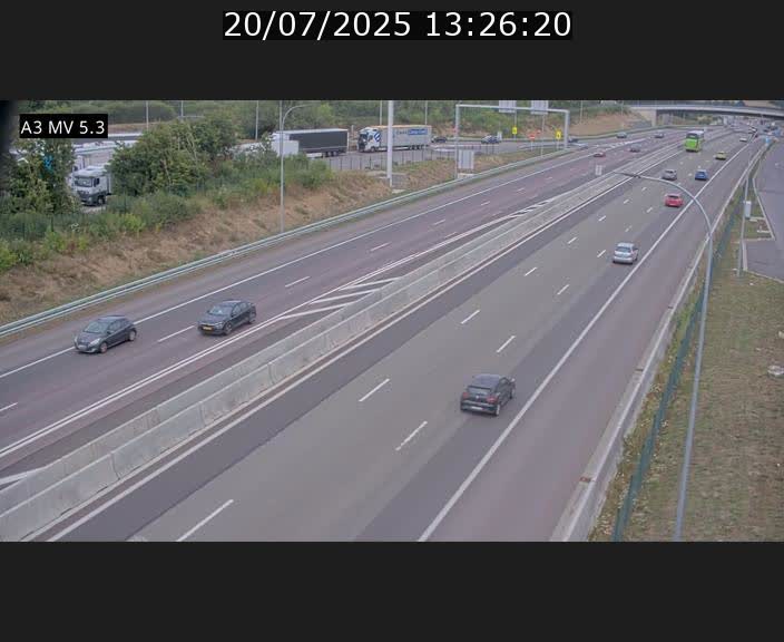 <h2>Webcam à l'Aire de Berchem au Luxembourg sur l'A3. Vue orientée vers la France</h2>