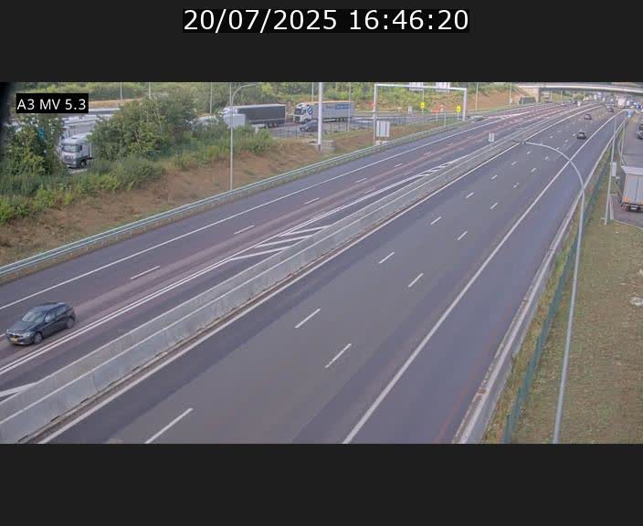 <h2>Webcam à l'Aire de Berchem au Luxembourg sur l'A3. Vue orientée vers la France</h2>