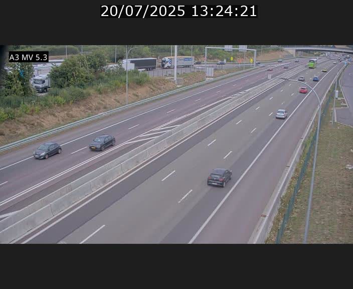 <h2>Webcam à l'Aire de Berchem au Luxembourg sur l'A3. Vue orientée vers la France</h2>