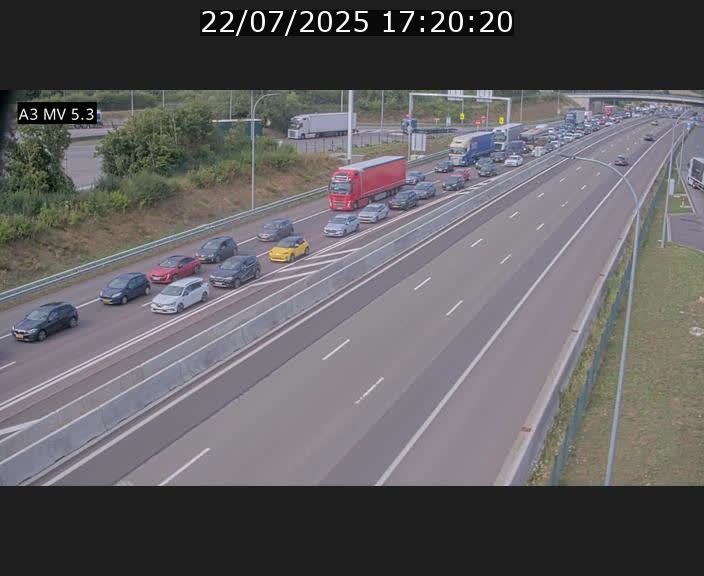 <h2>Webcam à l'Aire de Berchem au Luxembourg sur l'A3. Vue orientée vers la France</h2>