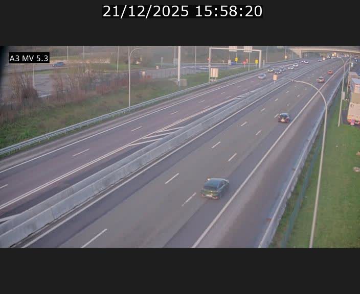 <h2>Webcam à l'Aire de Berchem au Luxembourg sur l'A3. Vue orientée vers la France</h2>