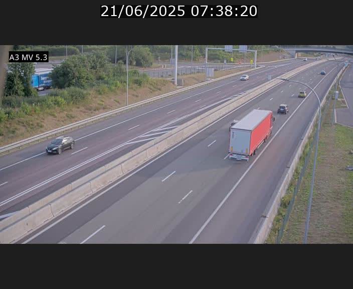 <h2>Webcam à l'Aire de Berchem au Luxembourg sur l'A3. Vue orientée vers la France</h2>