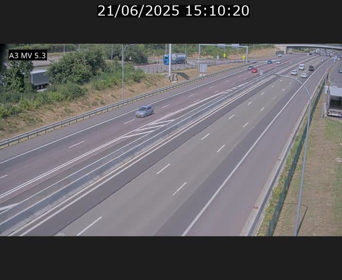 <h2>Webcam à l'Aire de Berchem au Luxembourg sur l'A3. Vue orientée vers la France</h2>