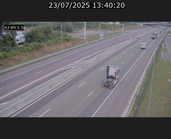 <h2>Webcam à l'Aire de Berchem au Luxembourg sur l'A3. Vue orientée vers la France</h2>