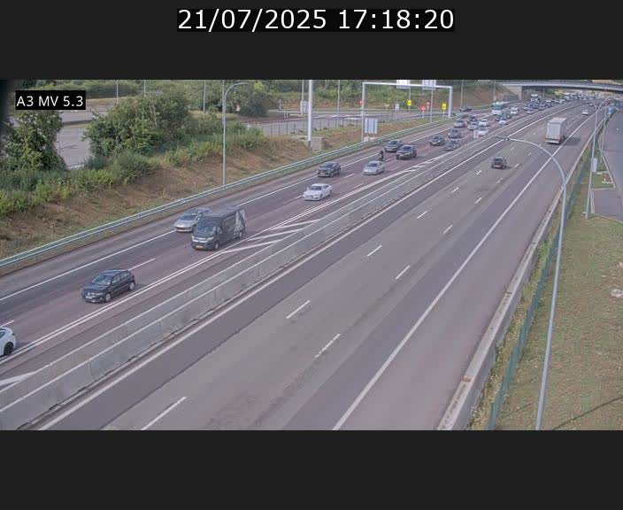 <h2>Webcam à l'Aire de Berchem au Luxembourg sur l'A3. Vue orientée vers la France</h2>