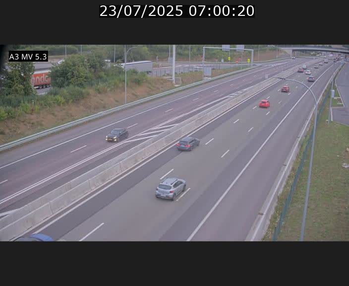 <h2>Webcam à l'Aire de Berchem au Luxembourg sur l'A3. Vue orientée vers la France</h2>