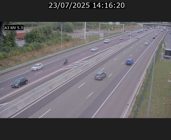 <h2>Webcam à l'Aire de Berchem au Luxembourg sur l'A3. Vue orientée vers la France</h2>