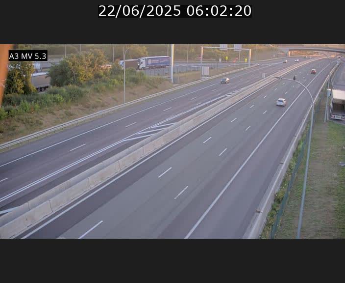 <h2>Webcam à l'Aire de Berchem au Luxembourg sur l'A3. Vue orientée vers la France</h2>