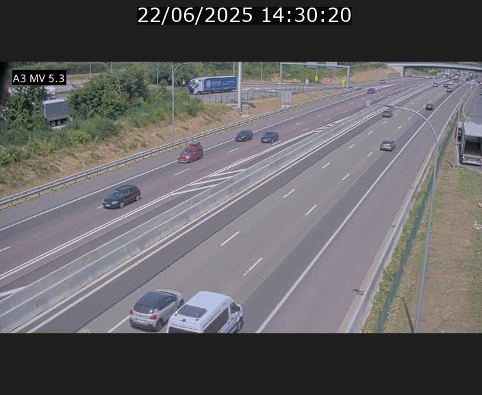 <h2>Webcam à l'Aire de Berchem au Luxembourg sur l'A3. Vue orientée vers la France</h2>