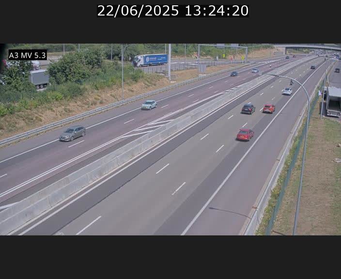 <h2>Webcam à l'Aire de Berchem au Luxembourg sur l'A3. Vue orientée vers la France</h2>