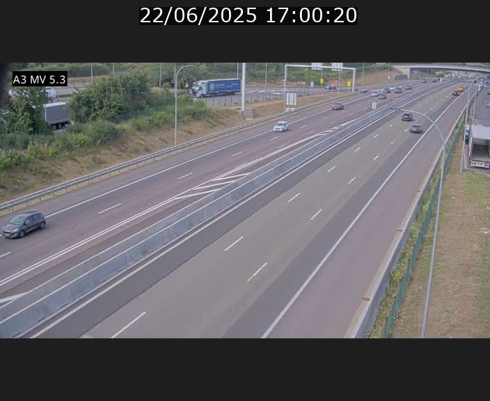 <h2>Webcam à l'Aire de Berchem au Luxembourg sur l'A3. Vue orientée vers la France</h2>
