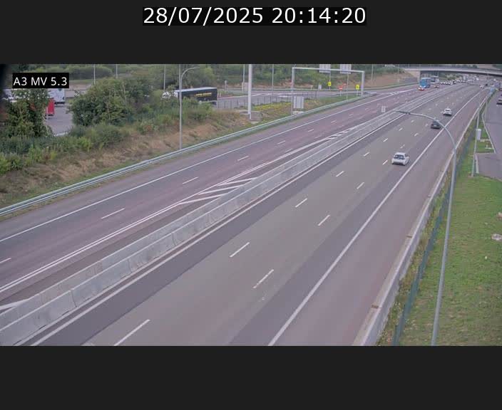 <h2>Webcam à l'Aire de Berchem au Luxembourg sur l'A3. Vue orientée vers la France</h2>