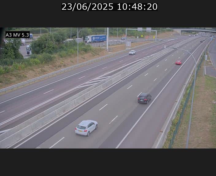 <h2>Webcam à l'Aire de Berchem au Luxembourg sur l'A3. Vue orientée vers la France</h2>