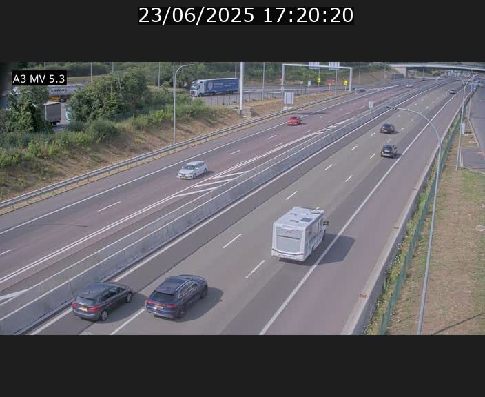 <h2>Webcam à l'Aire de Berchem au Luxembourg sur l'A3. Vue orientée vers la France</h2>