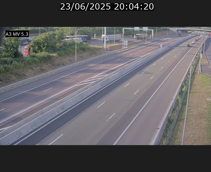 <h2>Webcam à l'Aire de Berchem au Luxembourg sur l'A3. Vue orientée vers la France</h2>