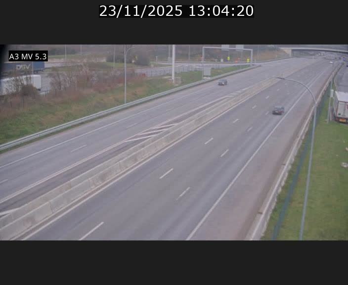 <h2>Webcam à l'Aire de Berchem au Luxembourg sur l'A3. Vue orientée vers la France</h2>