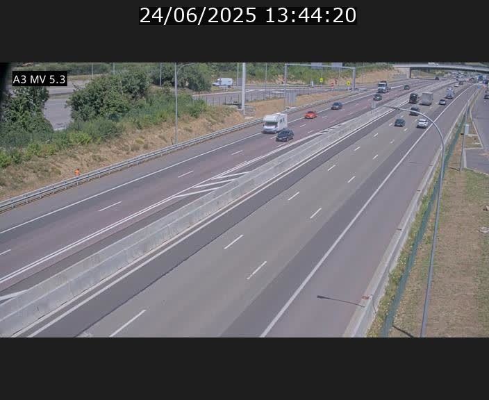 <h2>Webcam à l'Aire de Berchem au Luxembourg sur l'A3. Vue orientée vers la France</h2>