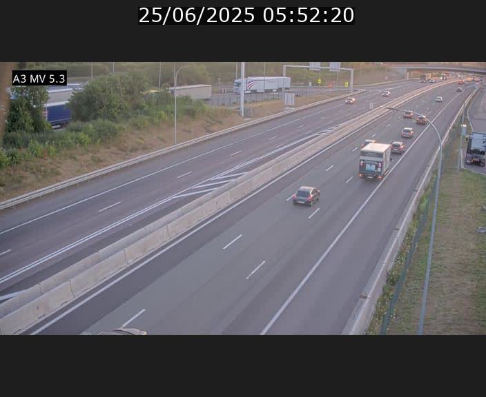 <h2>Webcam à l'Aire de Berchem au Luxembourg sur l'A3. Vue orientée vers la France</h2>