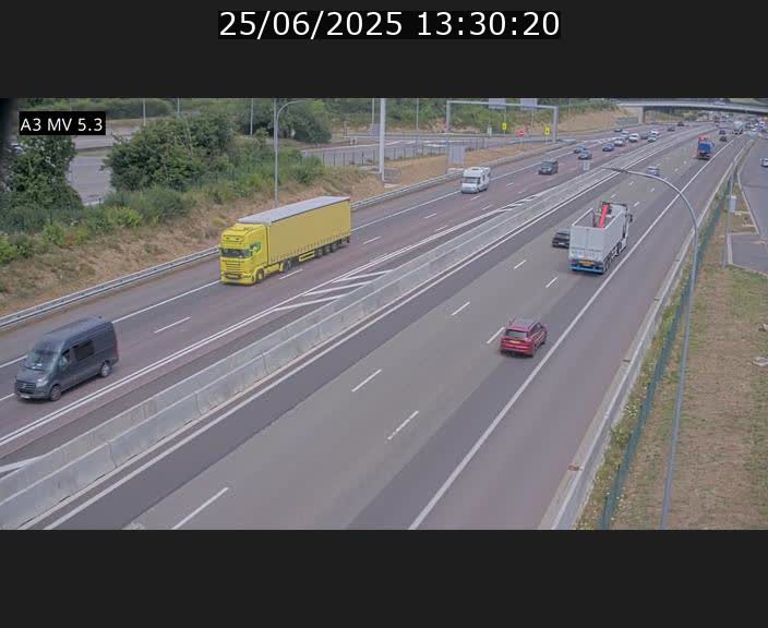 <h2>Webcam à l'Aire de Berchem au Luxembourg sur l'A3. Vue orientée vers la France</h2>