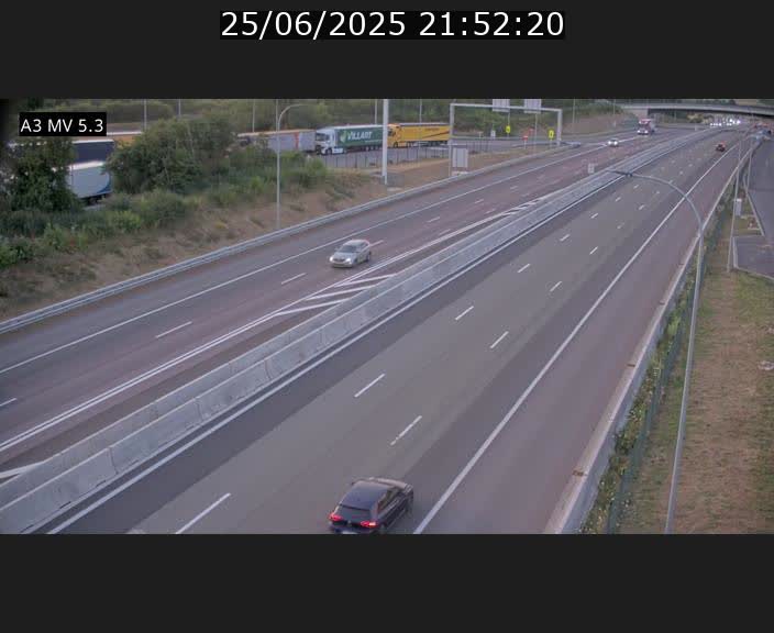 <h2>Webcam à l'Aire de Berchem au Luxembourg sur l'A3. Vue orientée vers la France</h2>