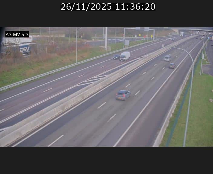 <h2>Webcam à l'Aire de Berchem au Luxembourg sur l'A3. Vue orientée vers la France</h2>