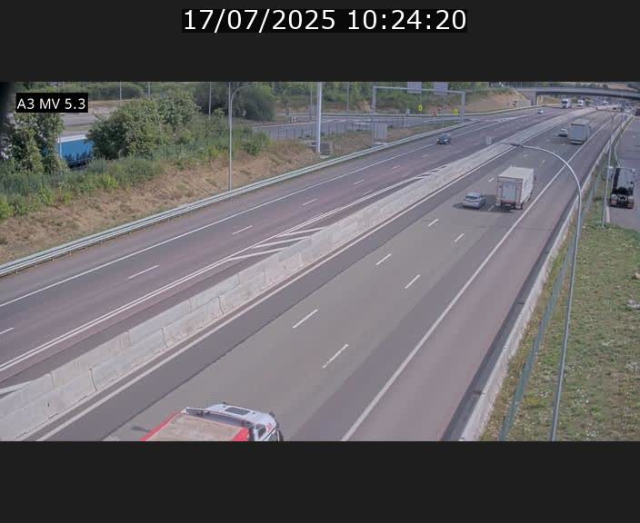 <h2>Webcam à l'Aire de Berchem au Luxembourg sur l'A3. Vue orientée vers la France</h2>