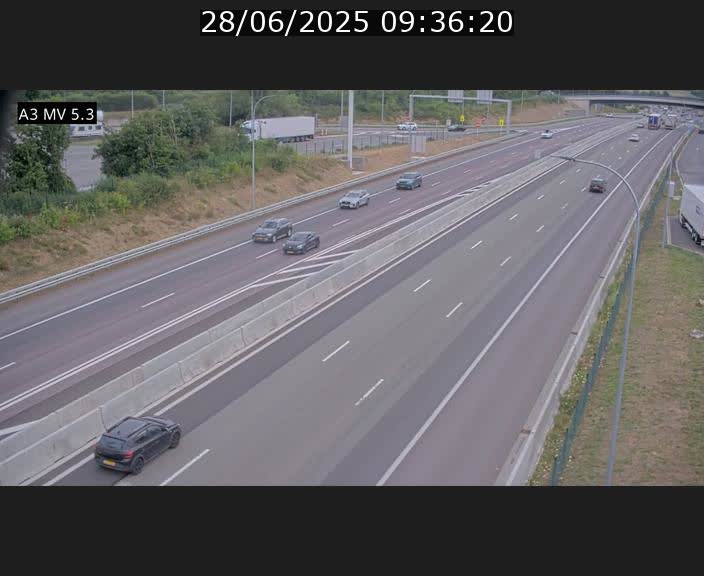 <h2>Webcam à l'Aire de Berchem au Luxembourg sur l'A3. Vue orientée vers la France</h2>