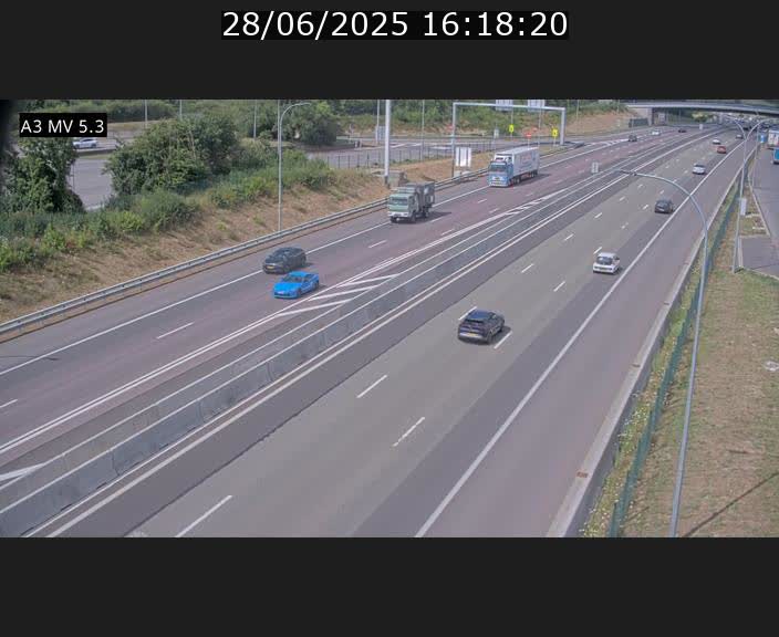 <h2>Webcam à l'Aire de Berchem au Luxembourg sur l'A3. Vue orientée vers la France</h2>