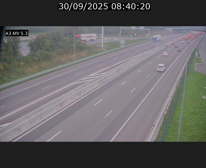 <h2>Webcam à l'Aire de Berchem au Luxembourg sur l'A3. Vue orientée vers la France</h2>