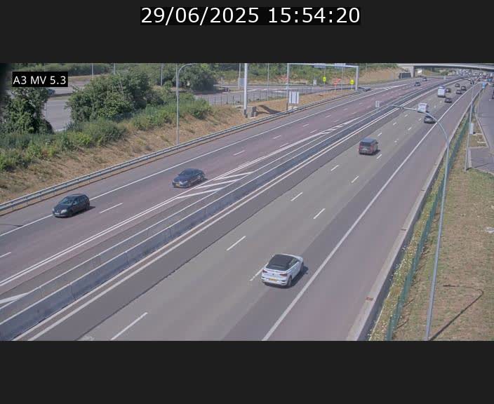 <h2>Webcam à l'Aire de Berchem au Luxembourg sur l'A3. Vue orientée vers la France</h2>