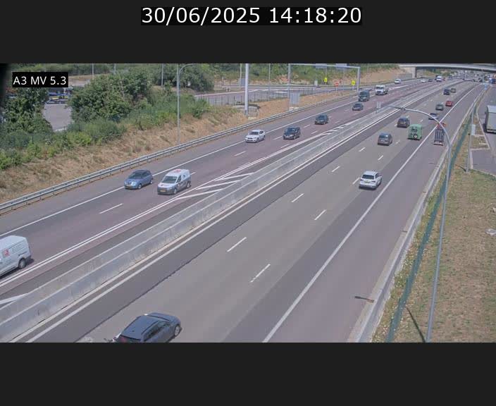 <h2>Webcam à l'Aire de Berchem au Luxembourg sur l'A3. Vue orientée vers la France</h2>