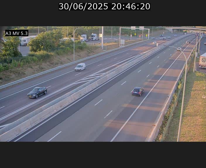 <h2>Webcam à l'Aire de Berchem au Luxembourg sur l'A3. Vue orientée vers la France</h2>