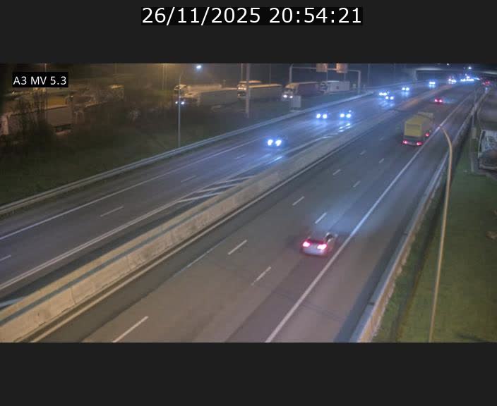<h2>Webcam à l'Aire de Berchem au Luxembourg sur l'A3. Vue orientée vers la France</h2>