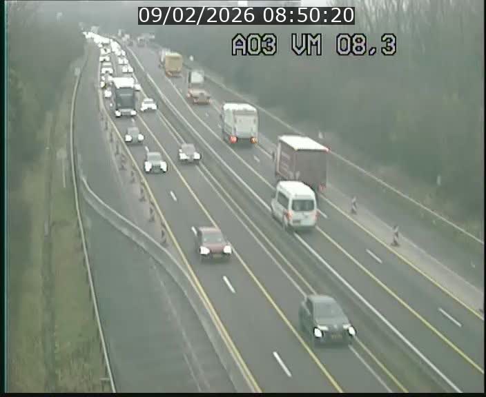 <h2>Traffic live webcam Luxembourg Bettembourg - A3 - BK 8.3 - direction France</h2>