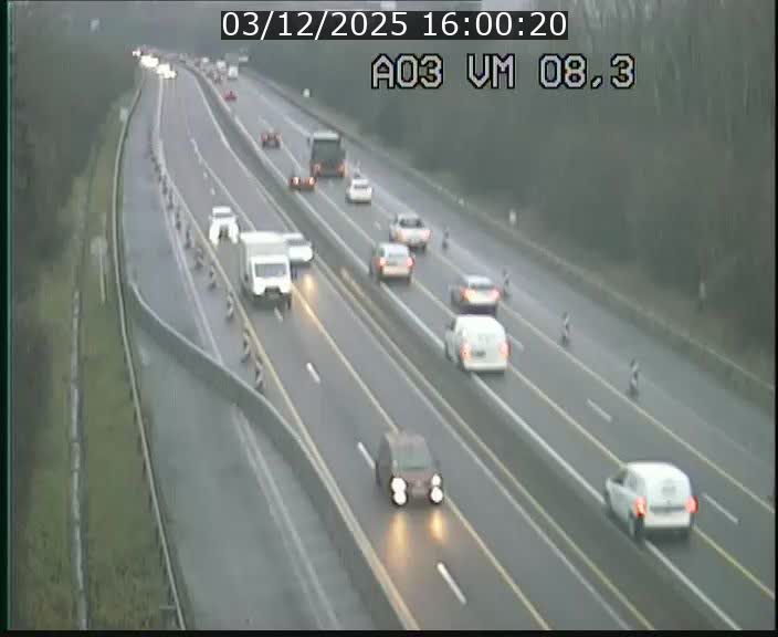 <h2>Traffic live webcam Luxembourg Bettembourg - A3 - BK 8.3 - direction France</h2>