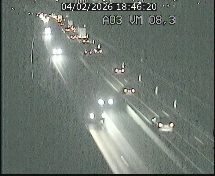 <h2>Traffic live webcam Luxembourg Bettembourg - A3 - BK 8.3 - direction France</h2>