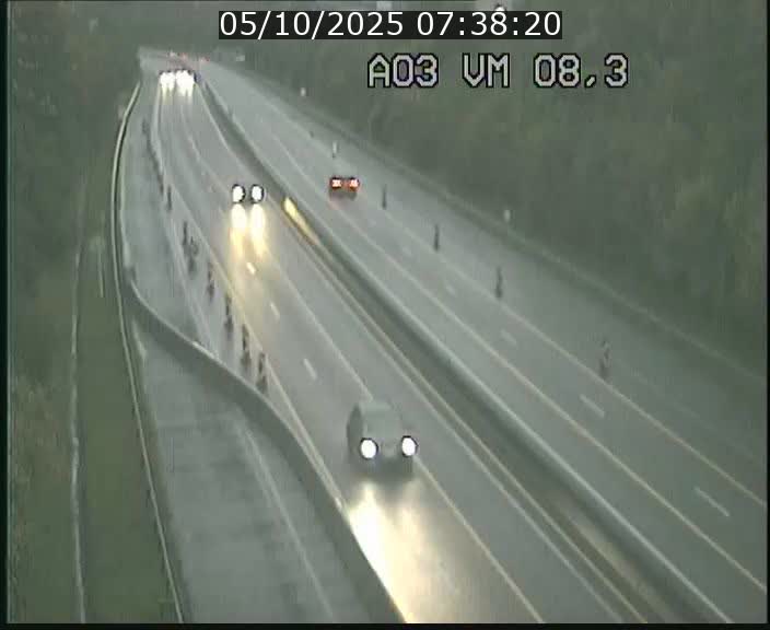<h2>Traffic live webcam Luxembourg Bettembourg - A3 - BK 8.3 - direction France</h2>