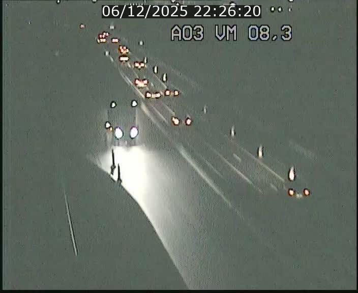 <h2>Traffic live webcam Luxembourg Bettembourg - A3 - BK 8.3 - direction France</h2>