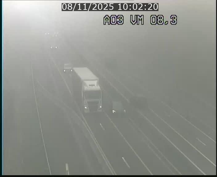 <h2>Traffic live webcam Luxembourg Bettembourg - A3 - BK 8.3 - direction France</h2>