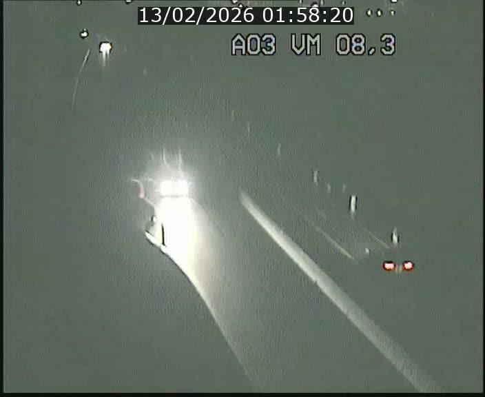 <h2>Traffic live webcam Luxembourg Bettembourg - A3 - BK 8.3 - direction France</h2>