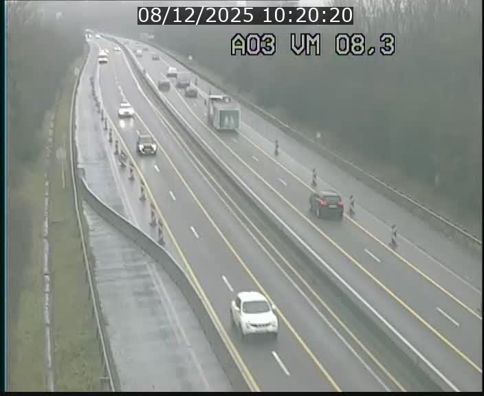 <h2>Traffic live webcam Luxembourg Bettembourg - A3 - BK 8.3 - direction France</h2>