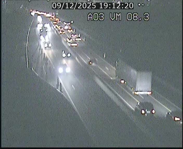 <h2>Traffic live webcam Luxembourg Bettembourg - A3 - BK 8.3 - direction France</h2>