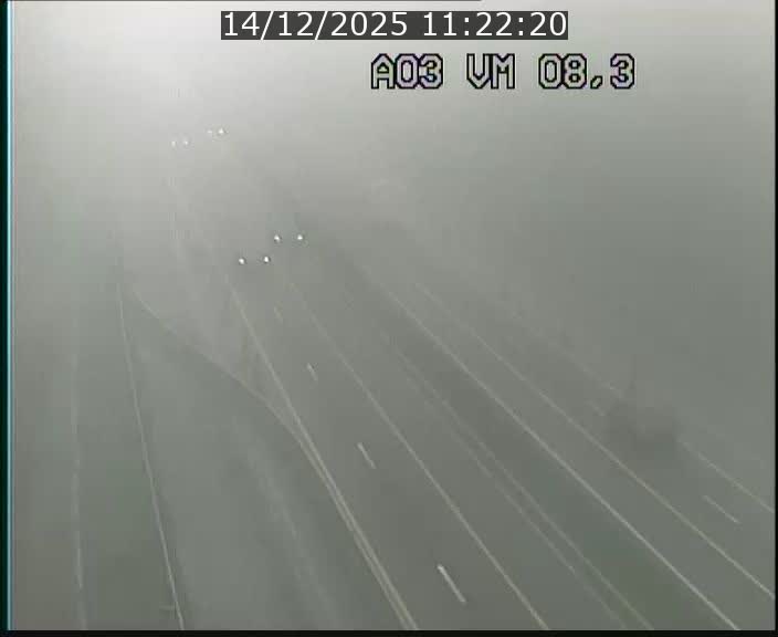 <h2>Traffic live webcam Luxembourg Bettembourg - A3 - BK 8.3 - direction France</h2>