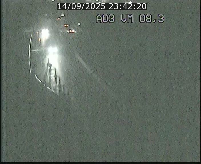 <h2>Traffic live webcam Luxembourg Bettembourg - A3 - BK 8.3 - direction France</h2>