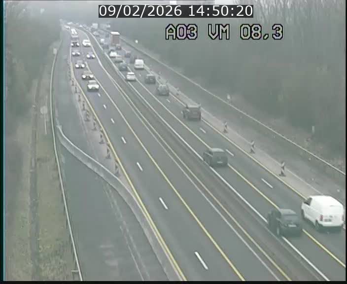 <h2>Traffic live webcam Luxembourg Bettembourg - A3 - BK 8.3 - direction France</h2>