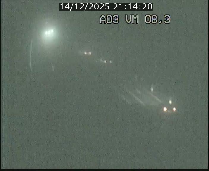 <h2>Traffic live webcam Luxembourg Bettembourg - A3 - BK 8.3 - direction France</h2>