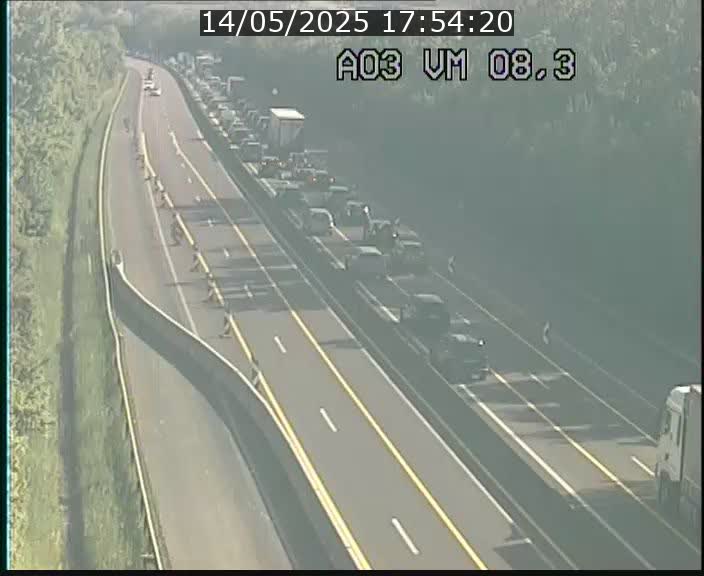 <h2>Traffic live webcam Luxembourg Bettembourg - A3 - BK 8.3 - direction France</h2>