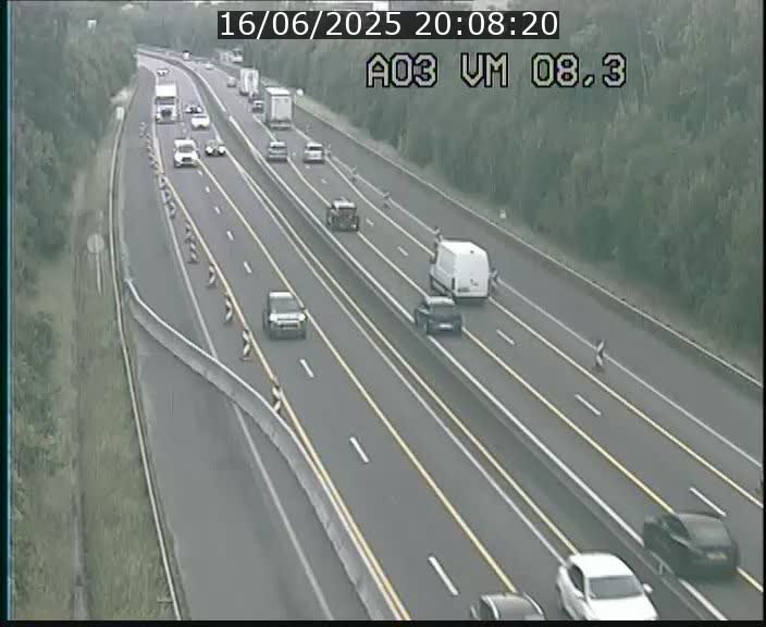 Traffic live webcam Luxembourg Bettembourg - A3 - BK 8.3 - direction France