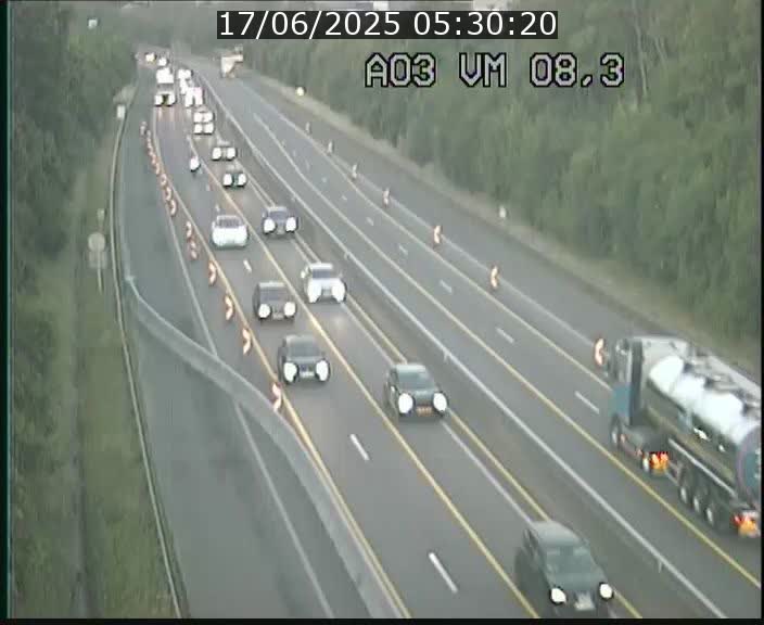 <h2>Traffic live webcam Luxembourg Bettembourg - A3 - BK 8.3 - direction France</h2>