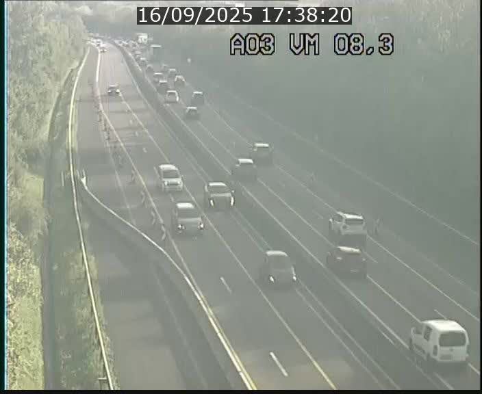 <h2>Traffic live webcam Luxembourg Bettembourg - A3 - BK 8.3 - direction France</h2>